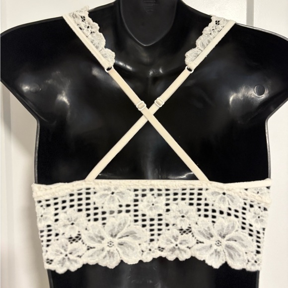 Aerie White Floral Lace Bralette Size XS - Picture 5 of 7